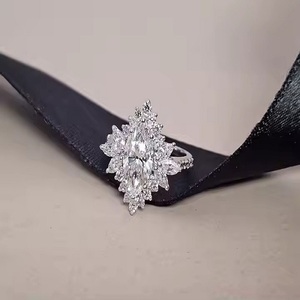 Certifié Or Blanc Moissanite Solitaire Bague De Mariage Élégant En Acier Bande De Fiançailles Élégant Diamant Bijoux - Product Image 2