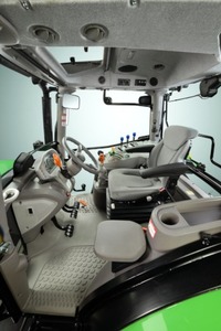 รถแทรกเตอร์ Deutz-Fahr 5125 ประสิทธิภาพสูง มือสองและใหม่ ระบบขับเคลื่อน 4 ล้อ 60 แรงม้า 75 แรงม้า 80 แรงม้า 120 แรงม้า รถแทรกเตอร์สำหรับงานเกษตร เครื่องจักรกลการเกษตร พร้อมจัดส่ง - Product Image 5