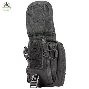 Équipement de plein air, pochette tactique en nylon, design léger et confortable, conçu pour le camping, la randonnée et l'aventure, pratique - Product Image 2