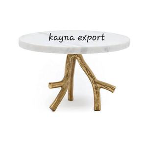 Support décoratif de luxe en métal plaqué or avec marbre noir pour table de mariage et d'anniversaire - Product Image 5