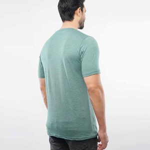 T-shirt noir à rayures pour hommes avec logo personnalisé T-shirt à col rond pour hommes T-shirt classique à col rond pour hommes - Product Image 6