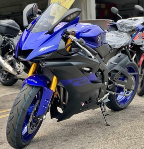 Motocicleta Nueva SALES YZF R6 599cc de 6 Velocidades y 117 HP, Modelo Nuevo - Product Image 1