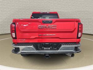 GMC Sierra 2500 HD SLE 2024, Cabina Doble, Tracción en las Cuatro Ruedas, Caja de Cambios Izquierda, Cámara Trasera, Motor Inteligente, Portaequipajes de Aleación de Aluminio, Sin Accidentes - Product Image 4