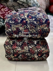 Tissu de rayonne de viscose pure de 56 pouces de largeur, doux et lisse, parfait pour les robes, les hauts et les vêtements à la mode, léger - Product Image 2