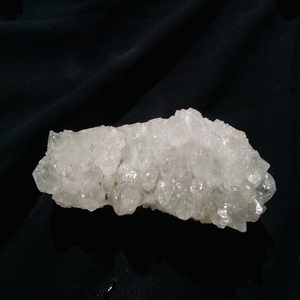 Cristal de roche naturelle de grappe d'arc-en-ciel d'anadalite, décoration de mariage en cristal et cadeau, Agate décorative de chance 1 couleur, vente en gros - Product Image 2