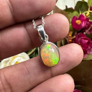 Opale Gemstone Pendentif Bijoux Pour Femmes Argent Boho Style Bijoux 925 En Argent Sterling Tendance À La Main Pendentif Cadeau Pour Elle - Product Image 2