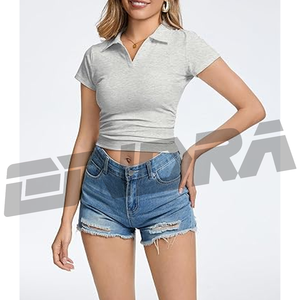 เสื้อโปโลครอปสีเทาสำหรับผู้หญิง ระบายอากาศได้ดี สวมใส่สบาย ด้วยผ้าเนื้อนุ่ม สไตล์ทันสมัย เหมาะสำหรับใส่ลำลอง ทำงาน เดินทาง และสวมใส่ในชีวิตประจำวัน - Product Image 4