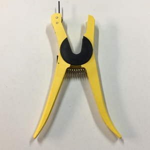 ชุดเครื่องมือแท็กหูโคสแตนเลสสตีลและเข็มฉีดยาสัตวแพทย์สำหรับระบุและสวมใส่และแยกแยะวัวแกะแพะปศุสัตว์ - Product Image 3