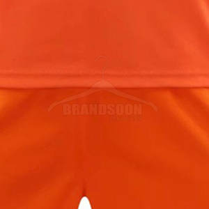 ชุดกีฬาฟุตบอลสีสั่งผลิตในปากีสถานชุดเล่นกีฬา - Product Image 5