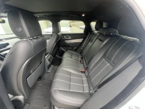 Land Rover Range Rover Velar R-Dynamic S 2023 Usado en Buen Estado - Product Image 5
