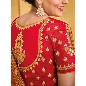 ผ้าไหมโดลาแท้สีขาวนวลแบบดั้งเดิม พร้อมงานปักที่งดงามสำหรับงานแต่งงาน - Product Image 6