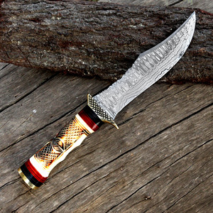 Couteau de chasse Damas personnalisé avec lame fixe à bord plat pour la survie en plein air et le camping-Fournisseur en gros - Product Image 4