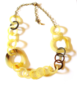 Tradebyd Fashion Horn Necklace Bijoux faits à la main Parfait pour les fêtes de mariage et le style décontracté par glowin fashion - Product Image 6