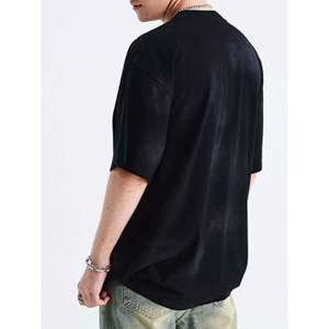 T-shirt Oversize Vintage - Design Grafico Urban Street Art Elegante, 100% Cotone Jersey, Vestibilità Ampia, Grammatura Tessuto 200-240g - Product Image 3