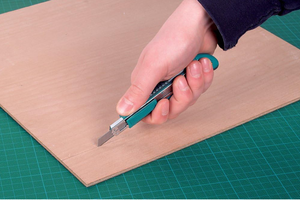 Couteau utilitaire wolfcraft à <span class=keywords><strong>lame</strong></span> segmentée, 9 mm, couteau pour loisirs et usage domestique - avec <span class=keywords><strong>lame</strong></span> segmentée - Product Image 4