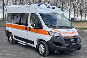 Nueva Ambulancia FIAT Ducato X250 L2H2 4x2 Gasolina, Transmisión Automática, con Sistemas de Asistencia Médica, Emisión EURO 5, 150 km/h - Product Image 6