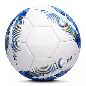 Ballon de football en PVC de qualité supérieure, design personnalisé, entièrement imprimé, pour entraînement sportif, personnalisable pour hommes, collection 2023 - Product Image 4