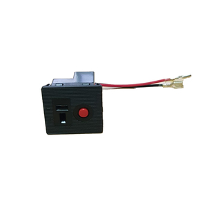 Connettore DC per Generatore Diesel Pr3000I Compatibile con 976240 in Materiale Plastico e Gomma - Product Image 1