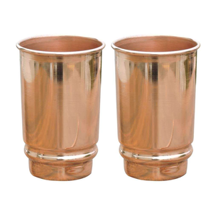 Gobelets artisanaux en acier inoxydable 304 de qualité alimentaire Design martelé Tasses en cuivre de 16 oz pures et fabriquées à la main pour les fêtes par Tradebit - Product Image 1