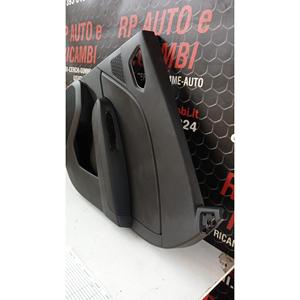 แผงประตูด้านในขวาหลัง รถยนต์เรโนลต์ แคปเจอร์ ซีรีส์ (19>) รุ่น 829006242R - Product Image 2