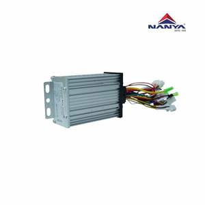 ตัวควบคุมสกูตเตอร์ไฟฟ้าอะลูมิเนียมขนาด800วัตต์440 V AC สำหรับยานพาหนะไฟฟ้า - Product Image 3