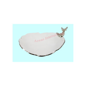 Bol en métal blanc et argenté moderne du milieu du siècle personnalisable Oeuvre d'art florale écologique Vaisselle décorative/Vaisselle - Product Image 1