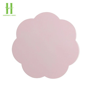 BEST SELLER New Design Modern Lacquer Scalloped <b>Placemats</b> Trendy Color Handcrafted Table <b>Placemats</b> Party Tableware Wholesale - Product Image 2