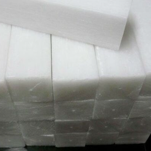 Cire de paraffine Kunlun Cire de paraffine 58-60 Bougie en carton en gros d'usine de haute qualité - Product Image 2