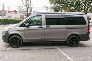 Me-tris We-ek-en-der Auto-matic AWD SUV Turbo 4.1-6L Leather Seats 360 Rear <b>Camera</b> R17 Gas Right <b>Panoramic</b> Aluminium Alloy - Product Image 5