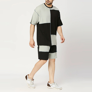 Conjuntos gemelos de manga corta con cuello redondo para hombre para ropa de calle, novedad de 2025, conjunto de pantalones cortos ligeros y cómodos para hombre con servicio OEM - Product Image 2