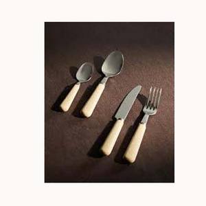 Couverts en métal robustes disponibles en gros Premium or rose fini blanc cassé poignée en résine ensemble de couverts pour restaurant hôtel - Product Image 2