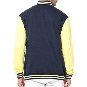 Vestes universitaires classiques haut de gamme pour hommes, personnalisées OEM ODM, en laine d'hiver avec manches en cuir véritable, boutons recouverts, design élégant - Product Image 2