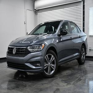 Volkswagen Jetta 2021, el más vendido, con paquete tecnológico y garantía, transmisión automática de 8 velocidades con Tiptronic, motor 1.4L TSI - Product Image 1