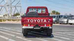 VENTES FLASH - TOYOTA LAND-CRUISERs LC79 D'OCCASION - CABINE SIMPLE - DIESEL - PICK-UP - Product Image 5