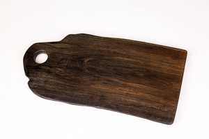 Tabla de Cortar de Madera Rústica con Acabado Oscuro y Orificio para Colgar, Tabla de Cocina de Madera Maciza Resistente, Apta para Alimentos, para el Hogar, Restaurante, Cafetería - Product Image 2