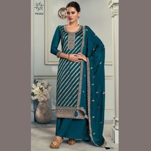 Vestido de material salwar kameez, traje dupatta Surat, venta al por mayor, ropa india, patiyala, punjabi, fabricante de trajes - Product Image 6