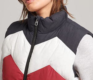 Gilet d'hiver matelassé pour femme, tendance 2025, imperméable, fermeture éclair, style streetwear décontracté, chaud, capuche en fourrure amovible - Product Image 3