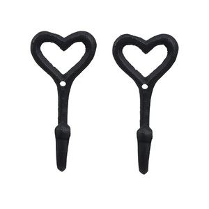 Heart Design <b>Black</b> Cast Iron Wall <b>Hooks</b> Mounted Coat <b>Hook</b> Vintage for Home Farmhouse Coats Bags Towels Use - Product Image 5