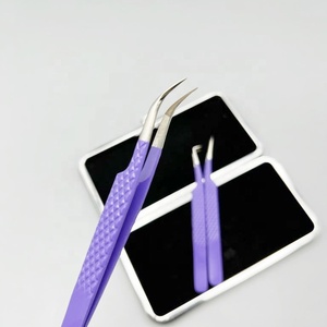 แหนบขนตาปลอมปลายโค้ง J 90องศาตรงโลโก้ส่วนตัวด้ามเพชรสแตนเลสสีม่วงเข้ม - Product Image 4