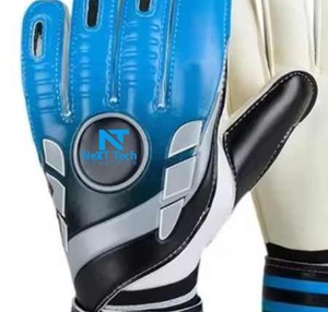 Gants de gardien de but légers de nouveau style à des fins de match et d'entraînement Design et logo personnalisés - Product Image 5