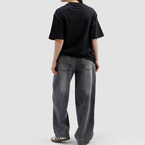 เสื้อยืดโอเวอร์ไซส์นุ่มด้วยดีไซน์ไม่ซ้ำใครมีจำนวนจำกัด - Product Image 2