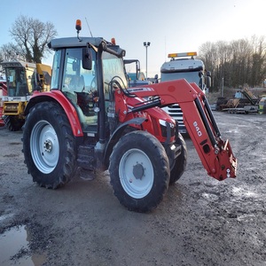 Massey Ferguson 5713 Tractor sobre orugas Calidad Premium 4WD con caja de cambios de motor de servicio prolongado Entrega rápida Precios al por mayor - Product Image 4