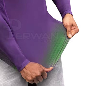 Camiseta de Protección Solar para Hombre de Alta Calidad, Secado Rápido, Transpirable, Spandex/Poliéster, Ropa Urbana, Servicio OEM Personalizado, Venta al Por Mayor - Product Image 3