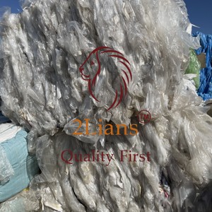 Film LDPE sur balles clair/mélangé clair et bleu - Product Image 3