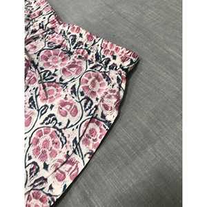 กางเกงขาสั้นผ้าฝ้ายพิมพ์ลายบล็อก 100% - ไซส์เล็ก เอวสูง ระบายอากาศได้ดี ตกแต่งด้วยลวดลาย - Product Image 1