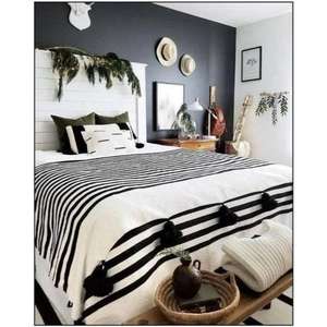 Couverture marocaine faite à la main, authentique artisanat berbère, couverture douce tissée à motifs tribaux, décoration d'intérieur, cadeau - Product Image 1