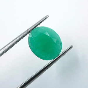 Gema de Esmeralda Brasileña Sintética Verde, Corte Radiante, 3.30 Quilates, Suelta, Certificada por Terceros, para Joyería, Color HAYAAT GEMS - Product Image 6