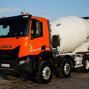 Camion malaxeur à béton IVECO X-WAY 420 EURO 6 8X4 2021 d'occasion, premier propriétaire, en parfait état - Product Image 1
