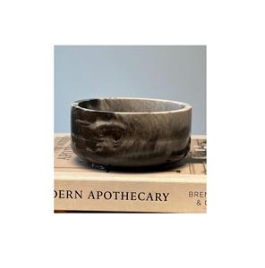 Bol en résine idéal pour offrir en cadeau lors d'occasions spéciales, mettant en valeur l'artisanat de qualité supérieure pour une présentation élégante à la maison - Product Image 3