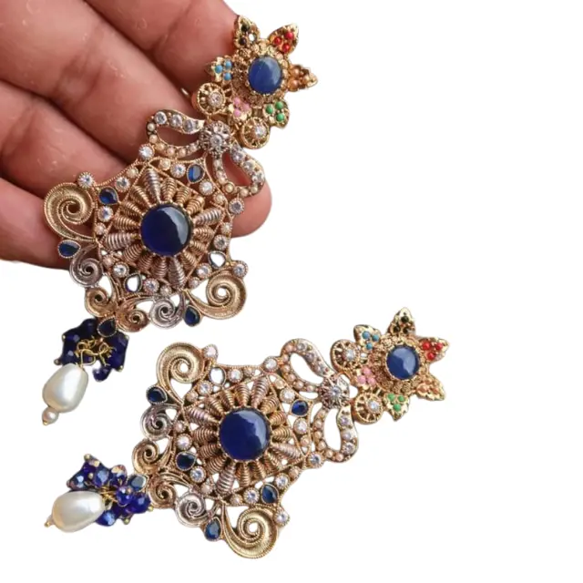 Ultima esclusiva moda di design, gioielli indiani, orecchini pesanti da sposa Kundan, Set di gioielli di moda, collezione di 2024 per ragazze